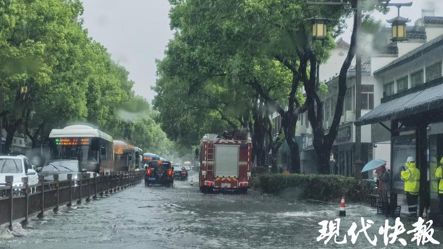 今明江苏部分地区有阵雨